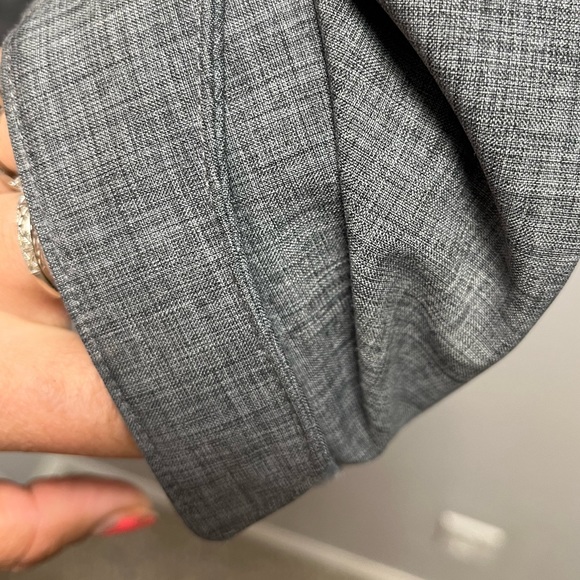 Helly Hansen wind and rainproof jacket. - Picture 8 of 8